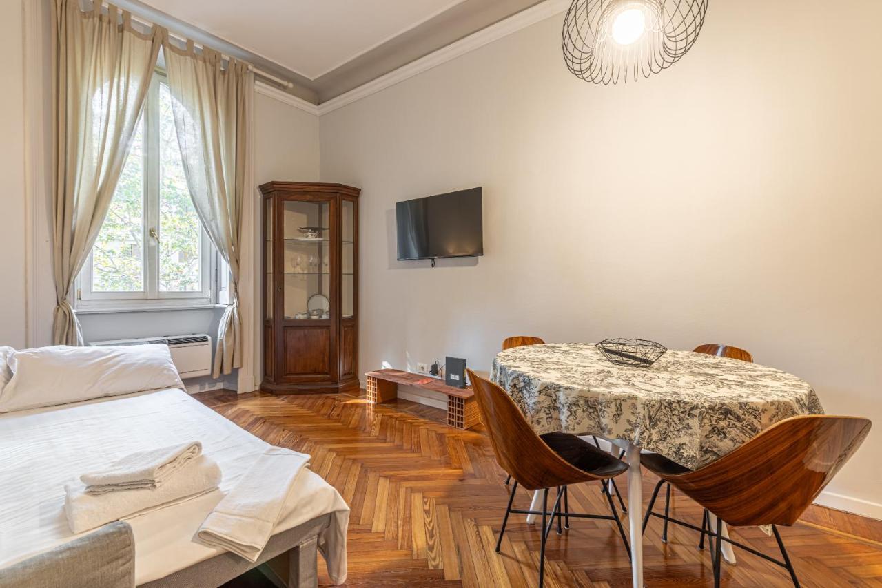 Monte Nero Charme Apartment ミラノ エクステリア 写真